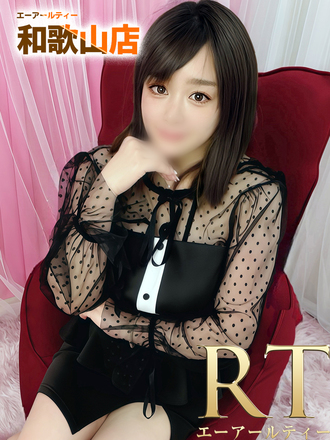 小室　ゆう